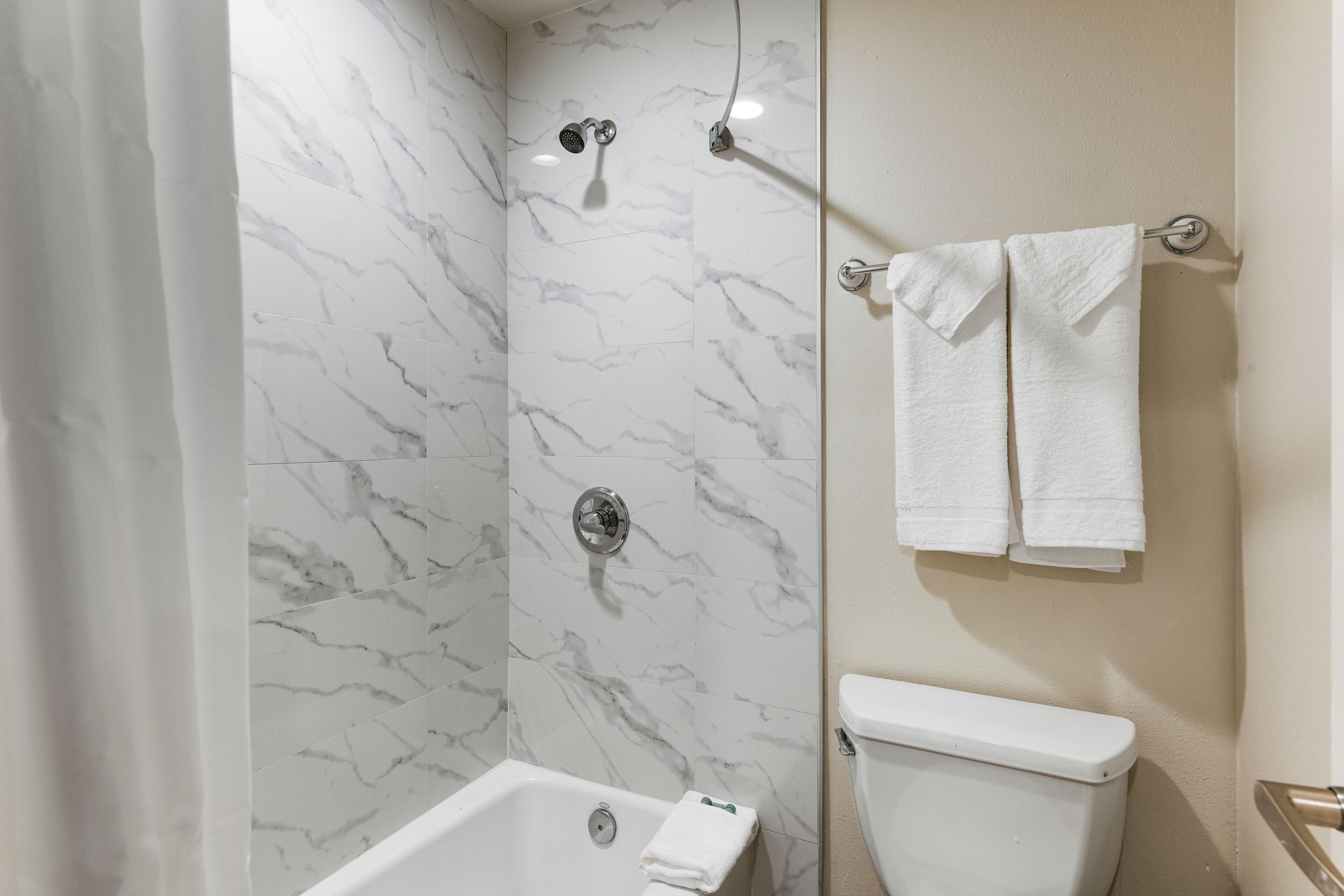 Photo - Hyland Inn near Legoland