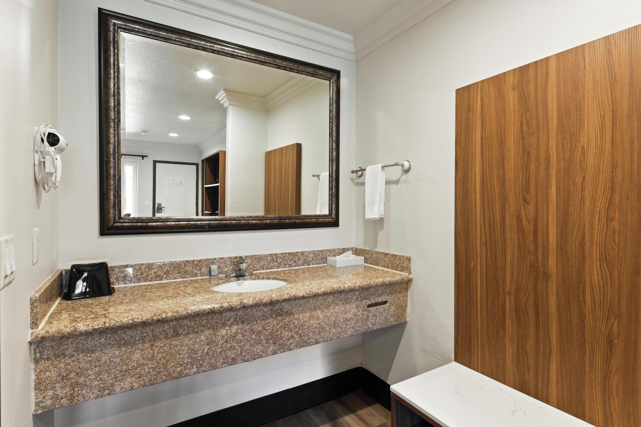 Photo - Hyland Inn near Legoland