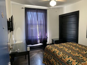 Economy Room, 1 Double Bed, Private Bathroom | Desk, free WiFi - The Adrian (San Francisco)
