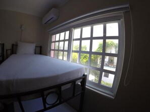 1 bedroom, premium bedding, minibar, in-room safe