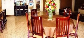 Rumah Keluarga, 4 kamar tidur, pemandangan kota | Makan di kamar