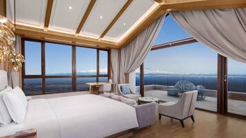 Premium bedding, minibar, in-room safe, individually furnished