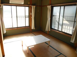 Traditional Room, Shared Bathroom, Annex Building | Room amenity - Minshuku Iwakawa (Yakushima)
