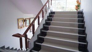 Staircase - Thungtawan Hotel (Nakhon Si Thammarat)