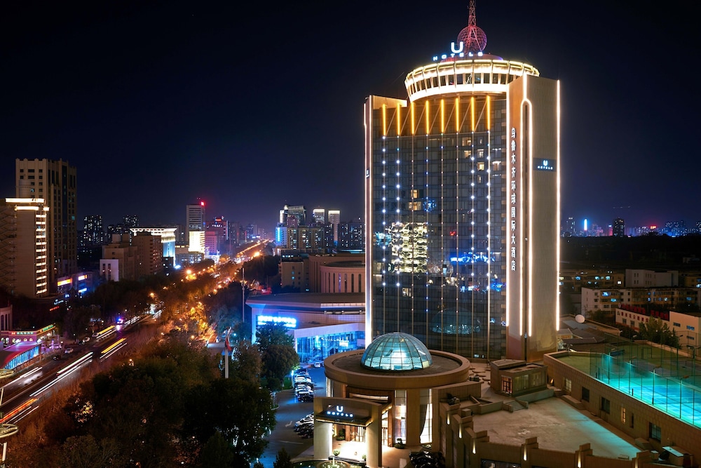 Universal Hotel Urumqi photo 3