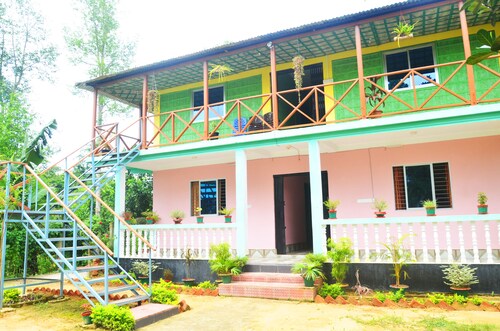 Green Palace Tea Resort