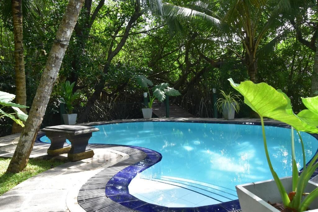 Alberca al aire libre 