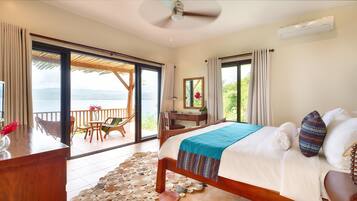 5 bedrooms, in-room safe, laptop workspace, blackout drapes