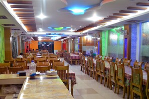 Restaurant - Saint Martin Resort (Cox's Bazar)