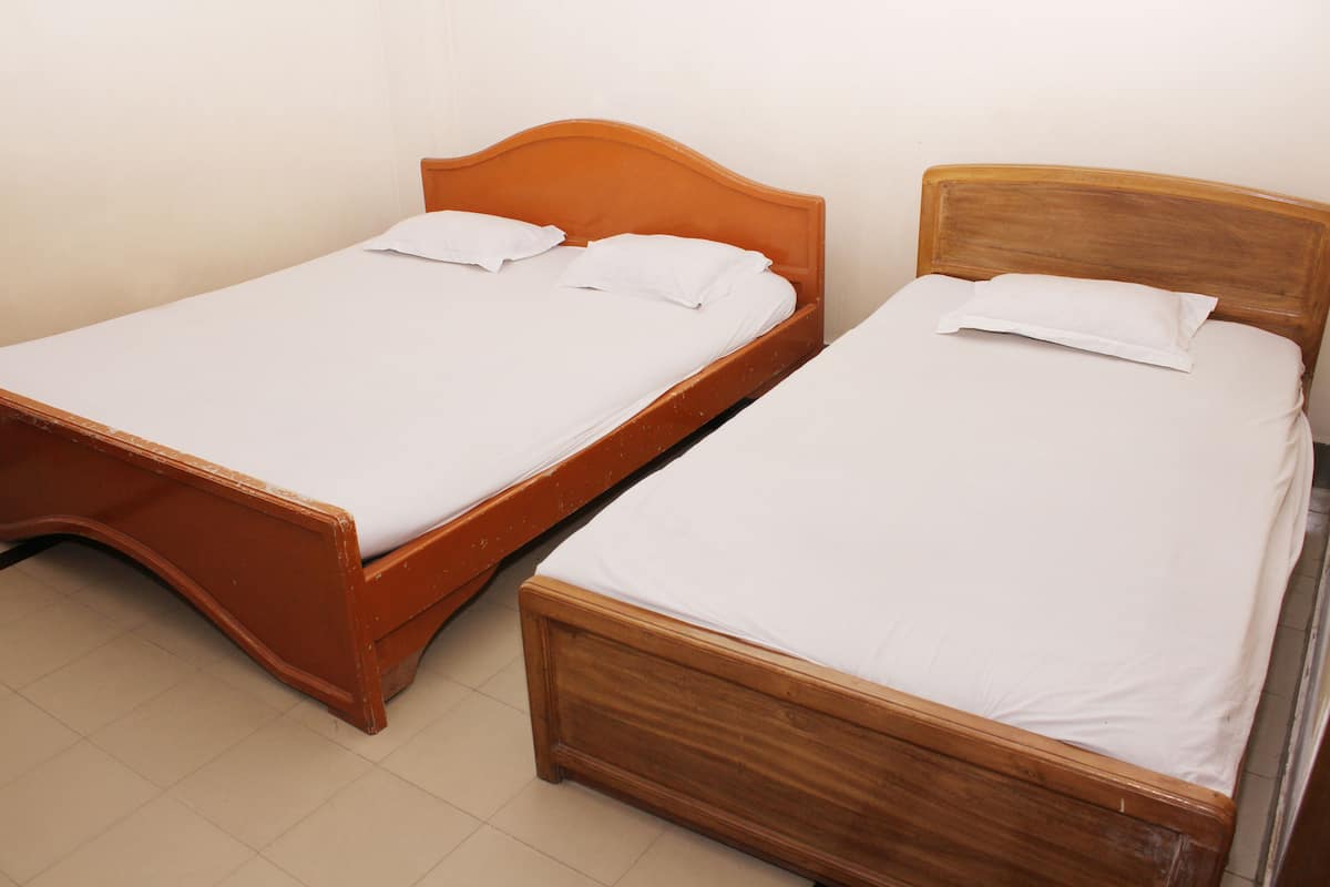 Family Twin Room