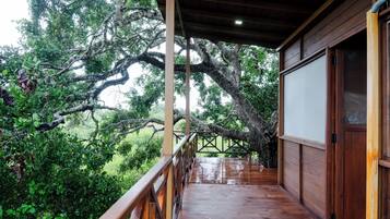 Family Nest | 1 bedroom, bed sheets