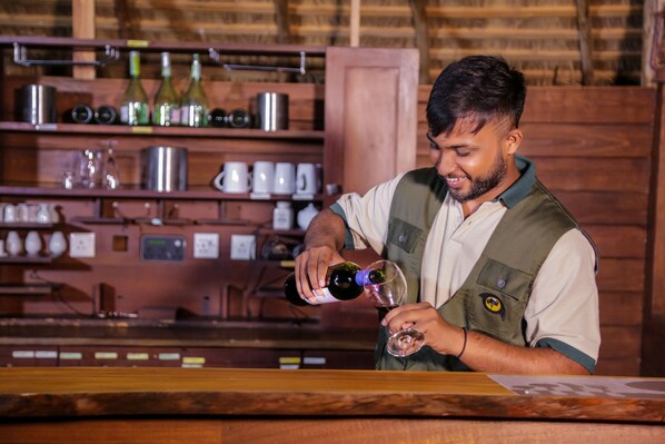 Breakfast, lunch, dinner served; international cuisine  - Leopard Nest - Glamping in Yala (Tissamaharama)