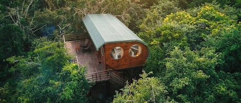 Sky Nest | 1 bedroom, bed sheets