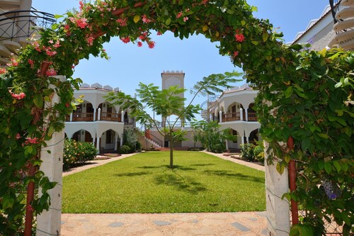 Diani Pearl Luxury Apartments