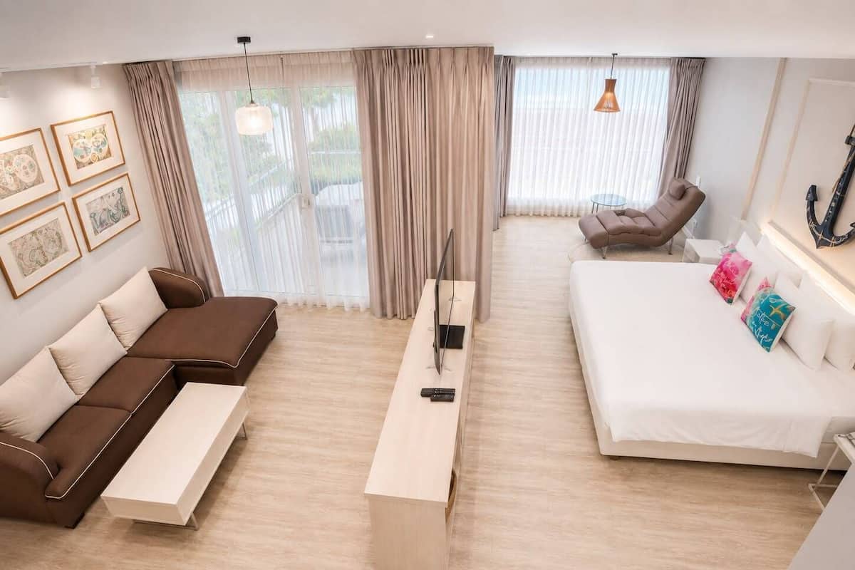 Grand Deluxe Suite