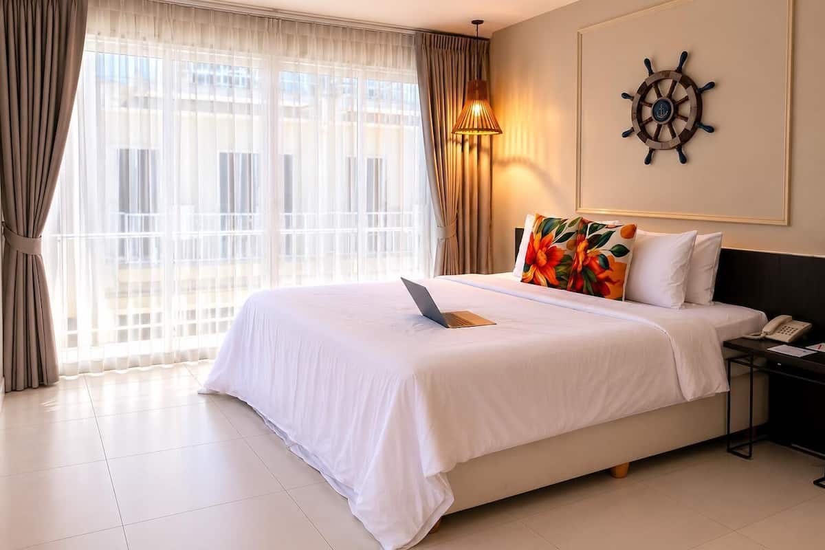 Premier Deluxe Suite with Balcony