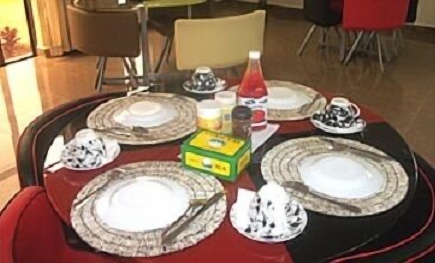 breakfast, lunch, dinner served; local and international cuisine