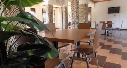 Olina Hotel and Apartments