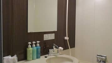 Bañera con ducha, artículos de tocador gratuitos, secador de pelo