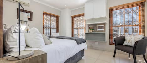 Mareba Court No 9 | 2 bedrooms, premium bedding, pillowtop beds, in-room safe
