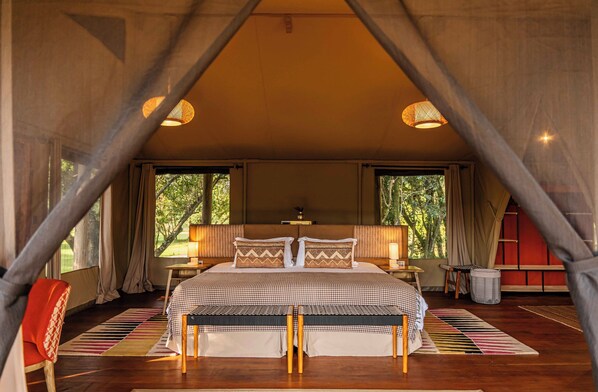 Luxury Tent | In-room safe, desk, free cots/infant beds, free WiFi - Royal Mara Safari Lodge (Maasai Mara)