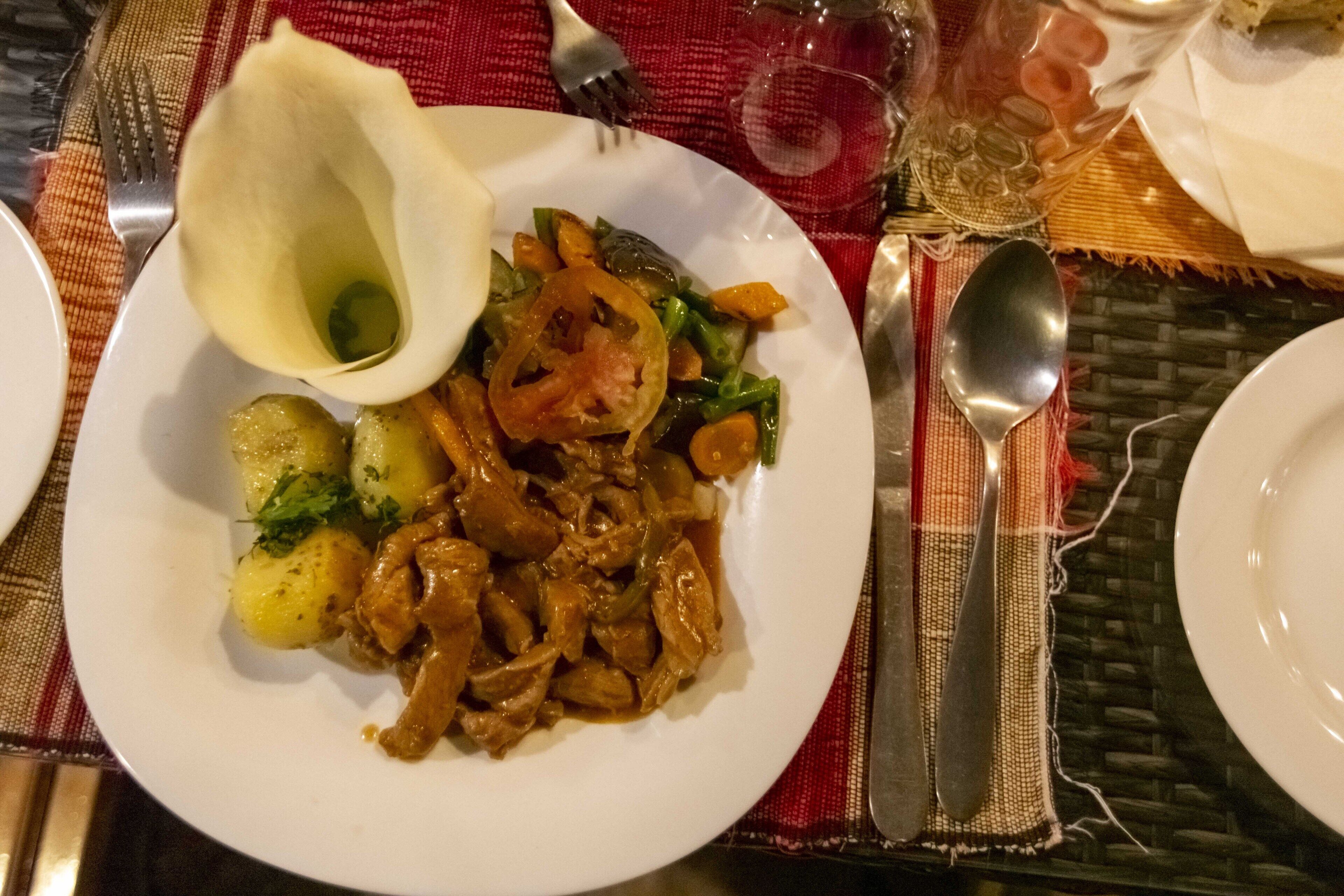 Makanan dan minuman