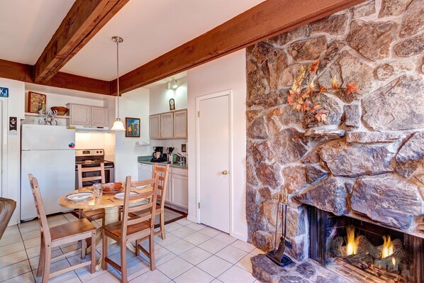 Huoneisto, 1 makuuhuone | Ruokailu