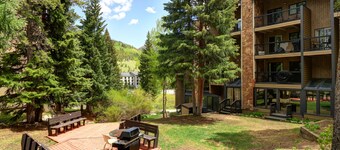 CM417H Copper Mtn Inn Studio Bedroom 1Bathroom Hotel Room