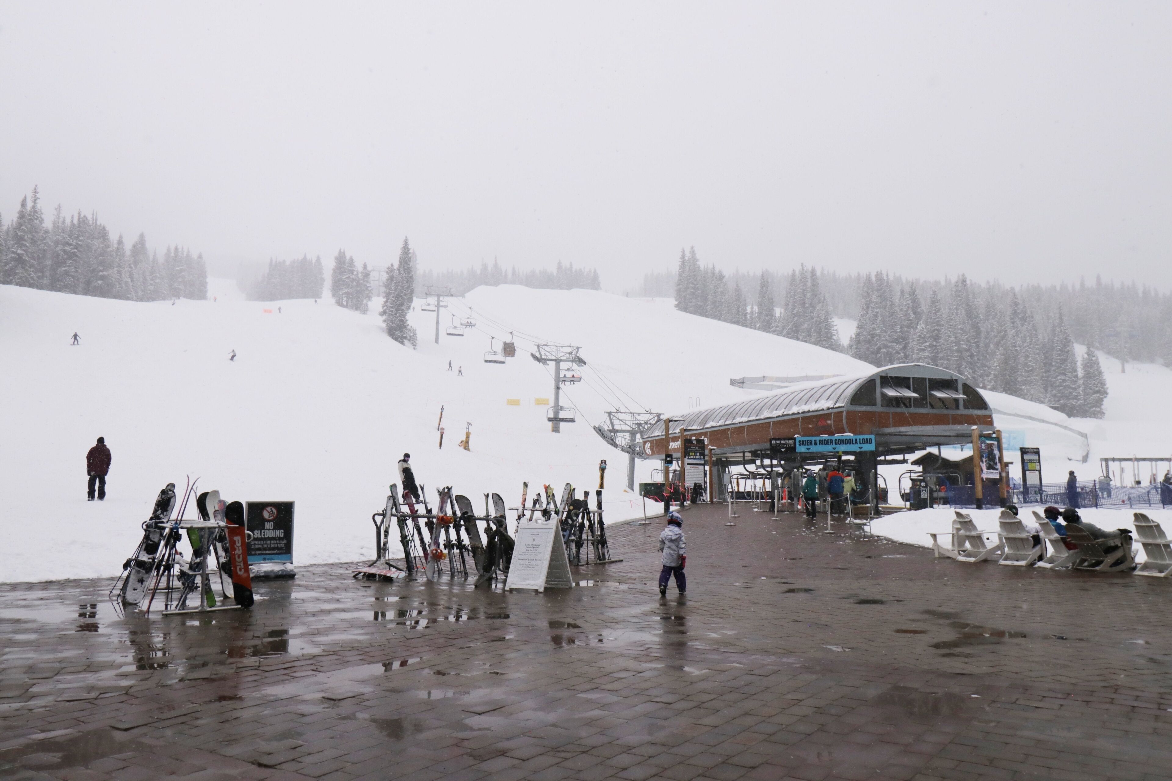 Snow and ski sports