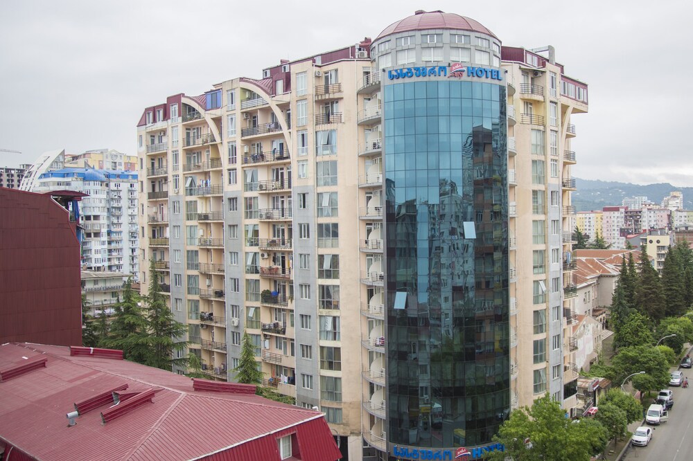 Hotel Aisi