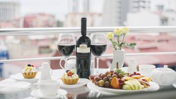 Suite Confort | Restaurante al aire libre