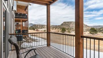 Townhome, 3 Bedrooms | Balcony