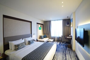 Premium Room | 1 bedroom, Egyptian cotton sheets, premium bedding, memory foam beds