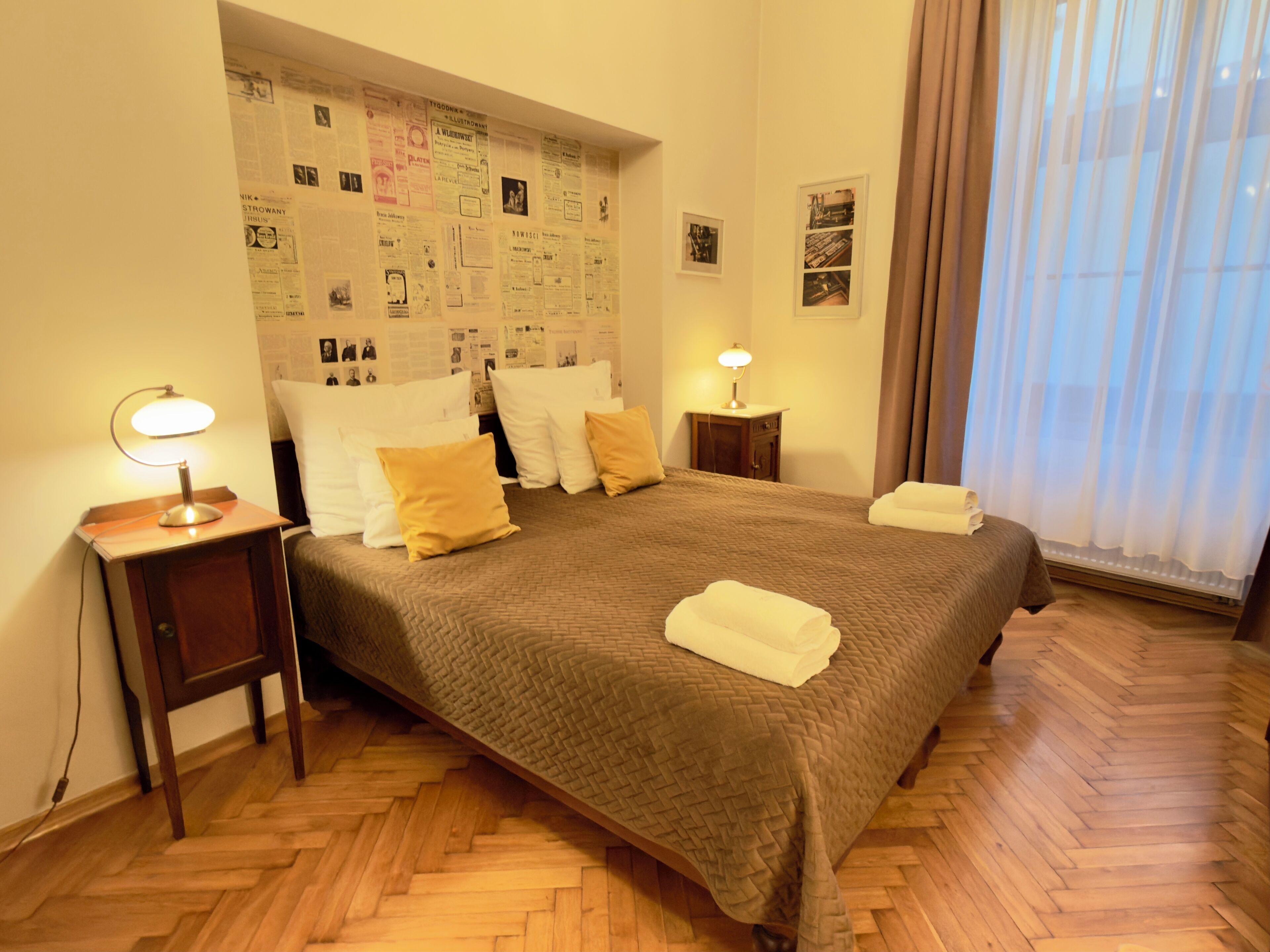 Klassieke studio suite, meerdere bedden, kitchenette, uitzicht op stad | Luxe beddengoed, een kluis op de kamer, individueel gedecoreerd
