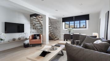 Suite Deux Chambres Vue Village | 客廳 | 平面電視