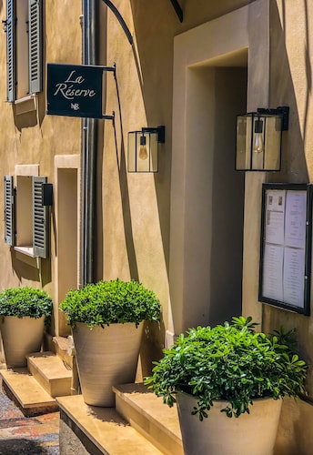 Mougins Luxury Retreats