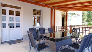 Departamento, 3 habitaciones | Terraza o patio