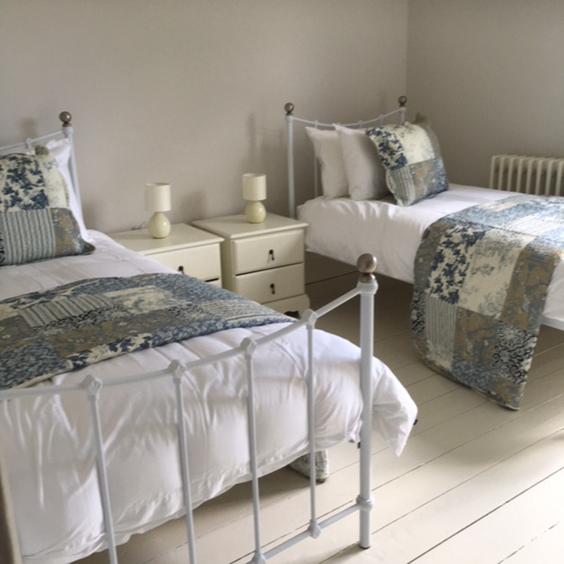 Cottage, 2 Bedrooms | 2 bedrooms, iron/ironing board