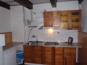 Desayuno buffet (EUR 5.00 por persona)