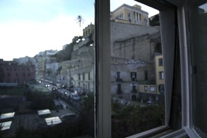 Vue sur la ville depuis l’hébergement 