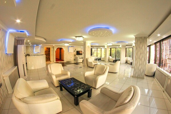 Sala de estar en el lobby