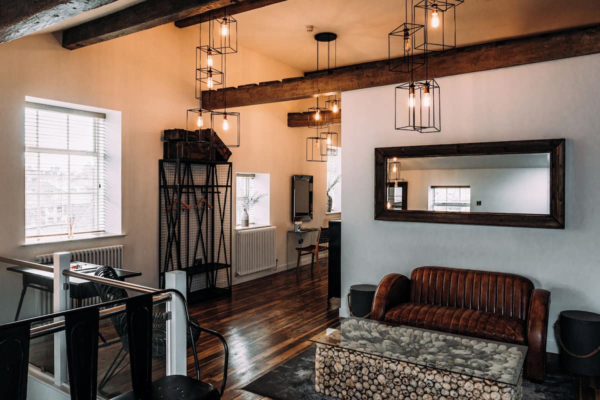 penthouse, 1 double bed | desk, free wifi, bed sheets