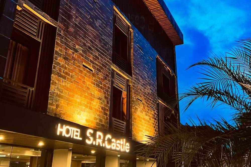 Hotel SR Castle