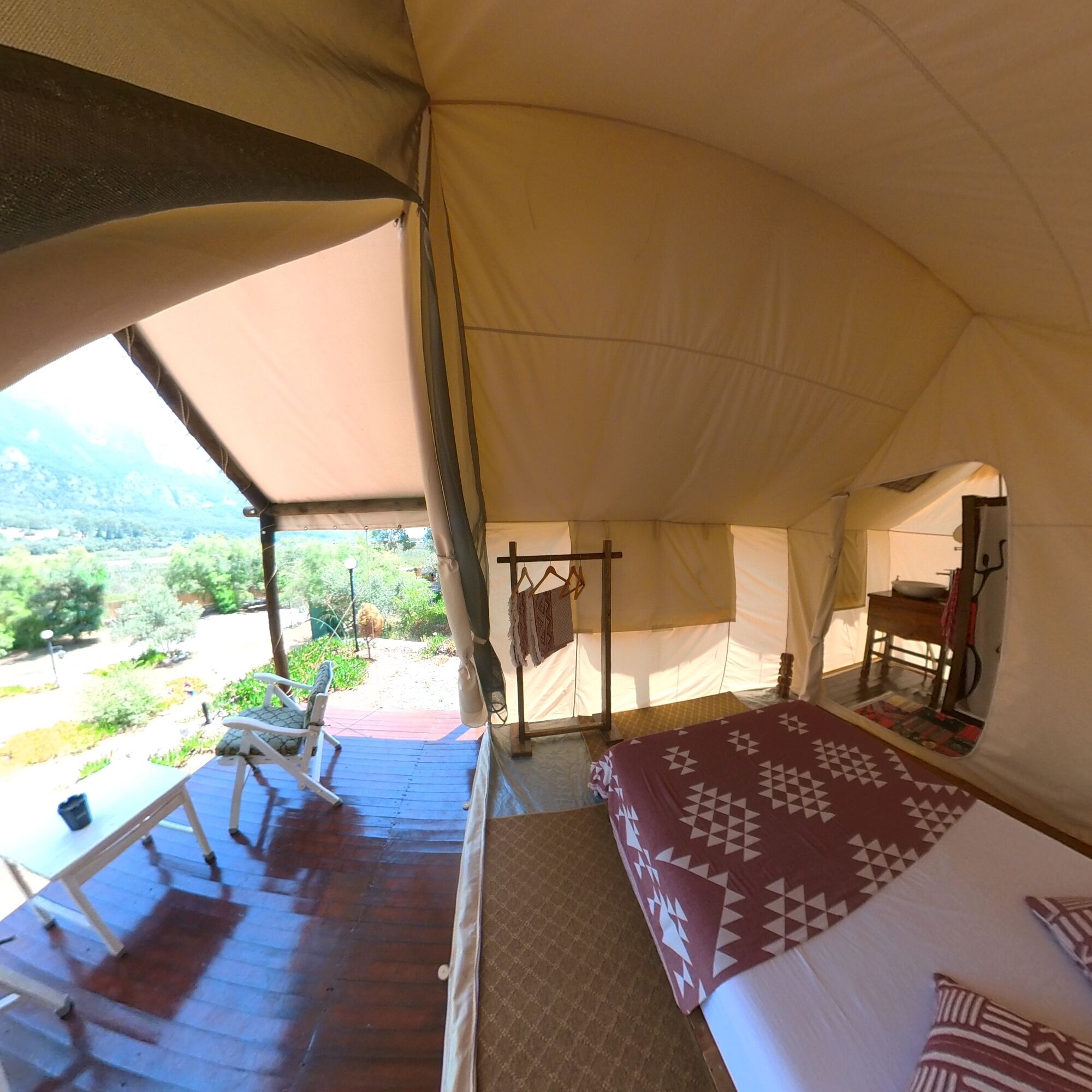 Luxury Tent | Bed sheets