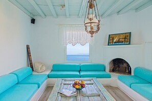 Living room - Cavo Delos (Mykonos)