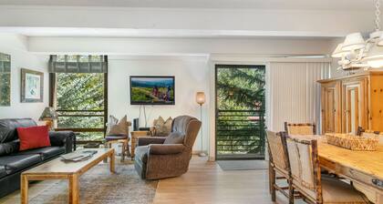 311 Vail International - 2 Br Condo