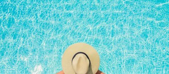 Azuu Hotel