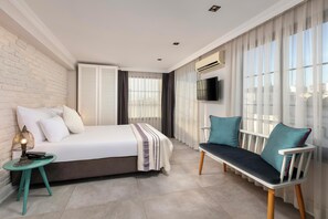 Literie de qualité supérieure, minibar, coffres-forts dans les chambres