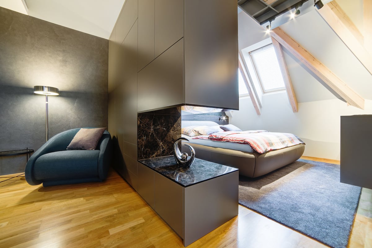 Design appartement, 1 slaapkamer, uitzicht op stad (Marble) | Een bureau, een strijkplank/strijkijzer, gratis babybedden, gratis wifi