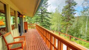 Rumah, 3 kamar tidur | Balkon